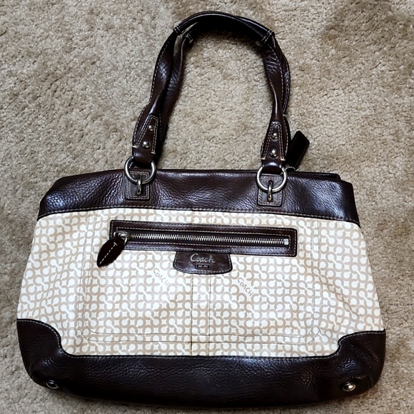 Coach Handbags - Leather Coach Purse